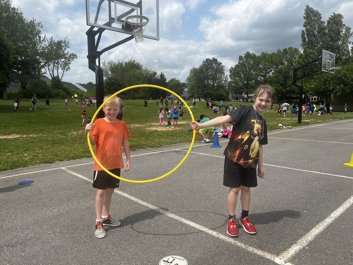 April Shanz tweet media