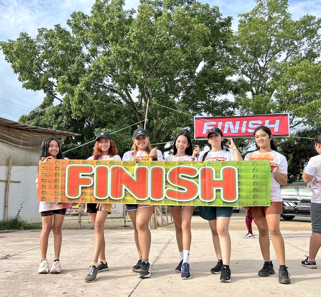 r_chived629's tweet photo. 5k finishers🏃🤭

#ManggahanFestival2023
#ColorFunRun
#FunRunForACause https://t.co/IL4j1hgiOR