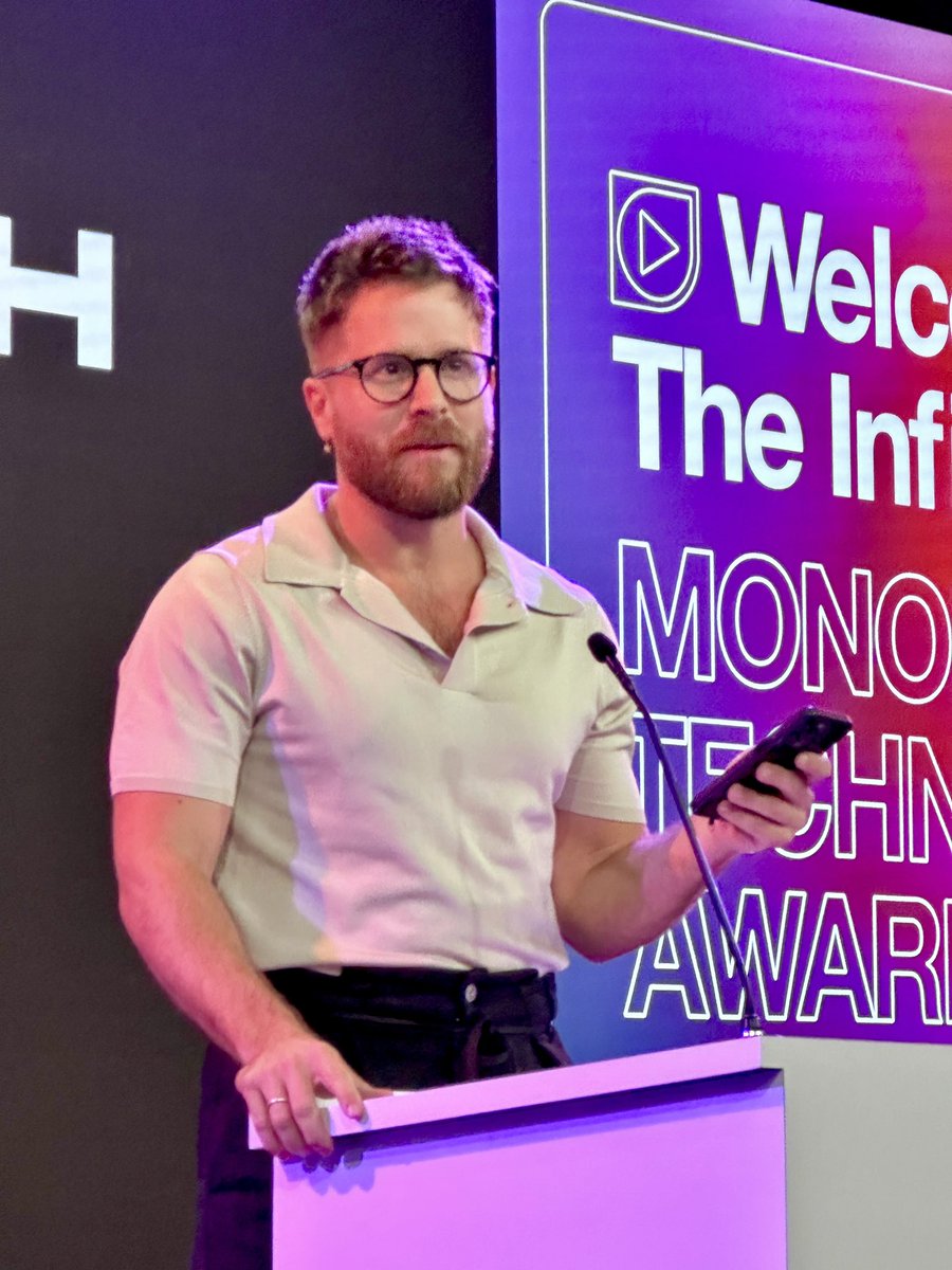 DigitalLA's tweet image. Congrats winners of Monolith Awards (part 2)

- Remembering AR short @DisneyStudioLAB w @ElijahAB, on @DisneyPlus

- @Pixar USD

- @felixandpaul 360 Camera used in space to film Space Explorers ISS Experience

- @runwayml uses ML for images, videos, text to video

@xperienceif