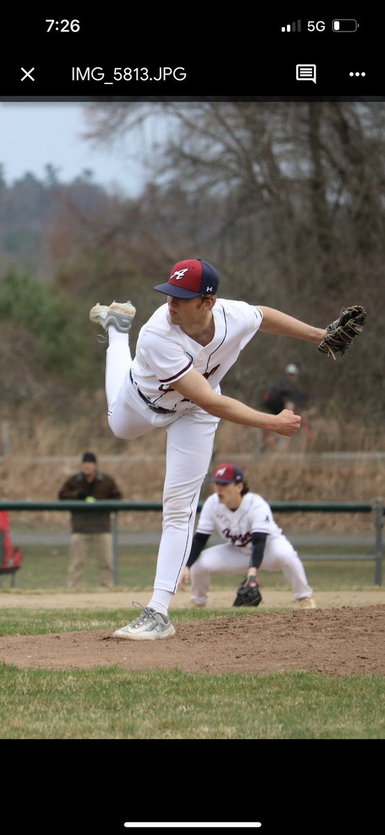 So many heroic efforts in today's 4-3 extra-inning win over Choate. Collin Kratzer, Grady Golier and Owen Callaghan all pitched well and Ryan Kolodziejcyk was clutch.  KOLO started the rally in 9th with a DBL and ended the game w a WALK OFF sac fly in 10th.  #koloclutch