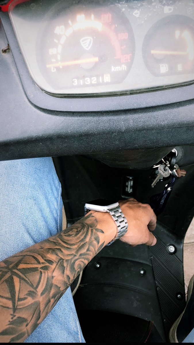 gonzaliiko's tweet image. HOY TOCA ITALIKA ! 

#TheFlako 
#SW150 #ITALIKA