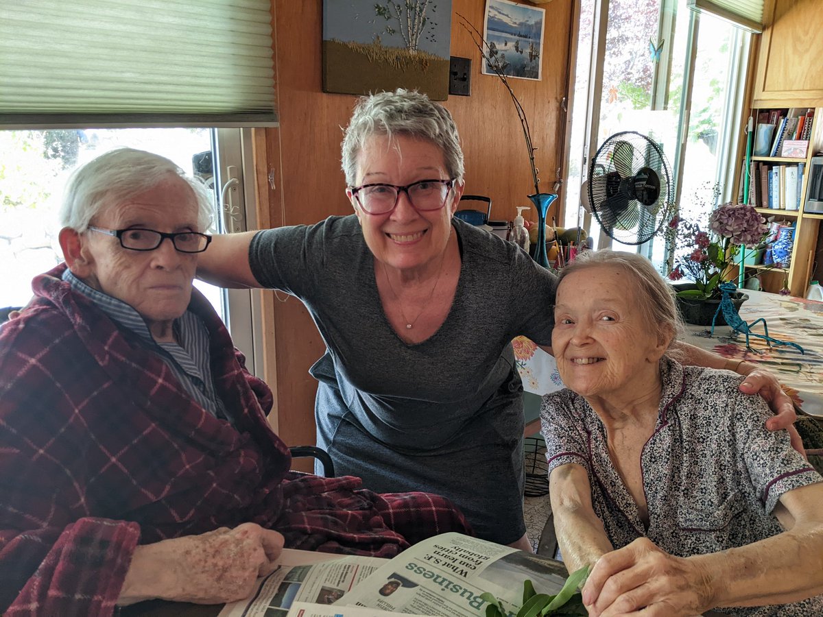 Xtra $ to <a href="/ClassicalKUSC/">ClassicalKUSC</a> #pledgedrive honoring dad who died April 28 @ 95. He was listening to Chopin when I was born 1952. Stravinsky Santa Fe '60's w/ dad.  #horowitz final SF tour 1977 SF he was my date.   Made me cover him so he could pet the Stradivarius everywhere. ♥️