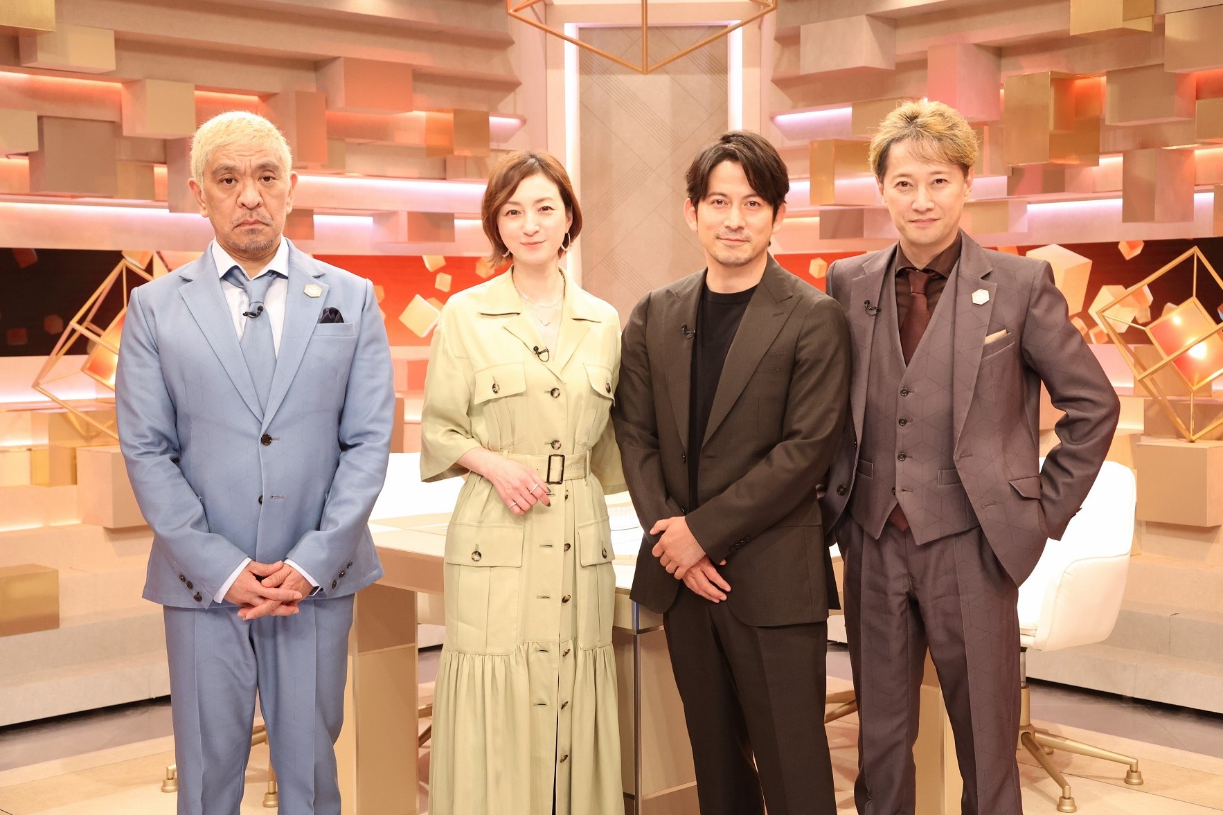 フジテレビ on Twitter: "今夜9時『 #まつもtoなかい 』 ✖️トークブロック✖️ 岡田准一×広末涼子 同い年でデビューもほぼ同時期❗ 古くから知り合いだった2人が 青春時代を振り返る! 🎤エンターテイナー🎤 ❄️Snow Manが登場‼️❄️ ニューアルバム【i DO ME】の ...