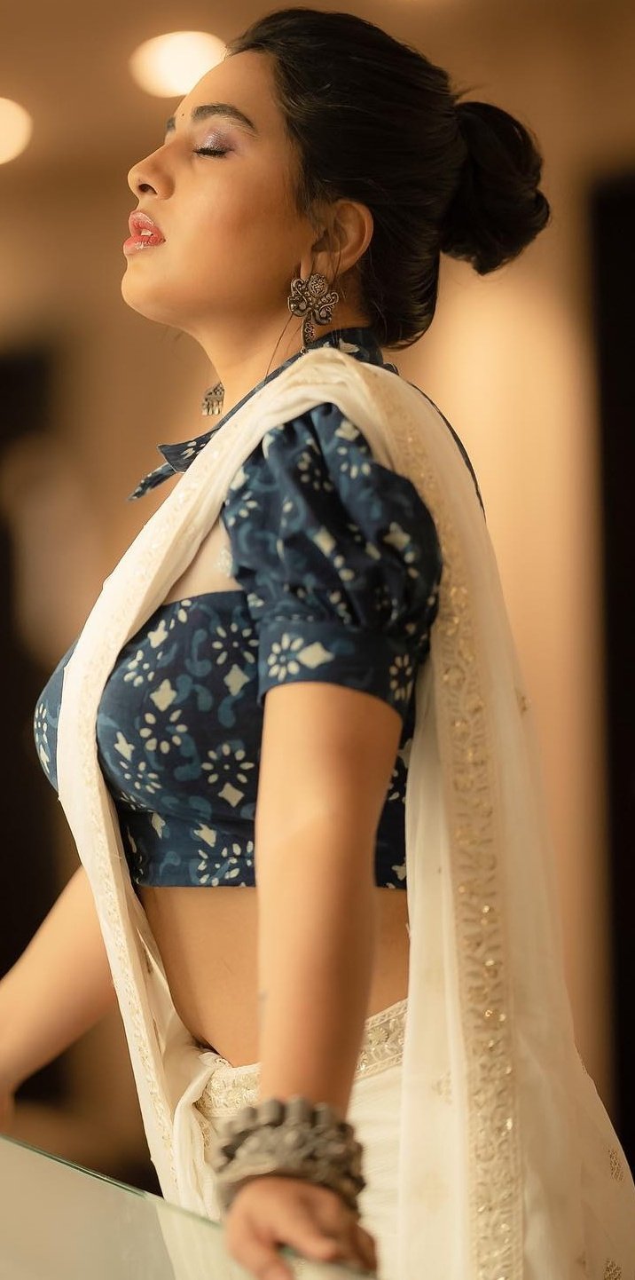 FwiI_pHXsAc8e5d?format=jpg&name=large