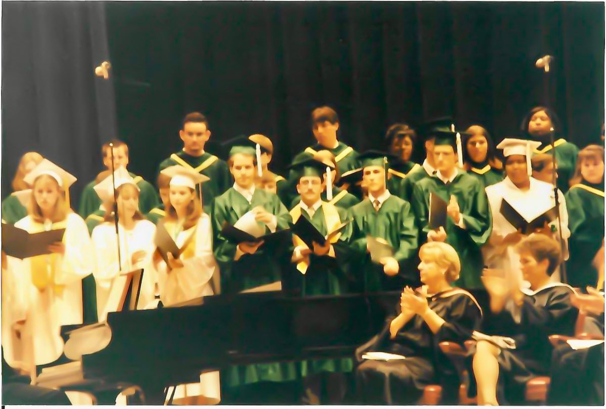 AaronLayne's tweet photo. As my son prepares to graduate from high school, my dad gave me some pictures of me from my high school graduation.
@WHS_Cougars #ClassOf1997 https://t.co/NUb1M1Zp1t