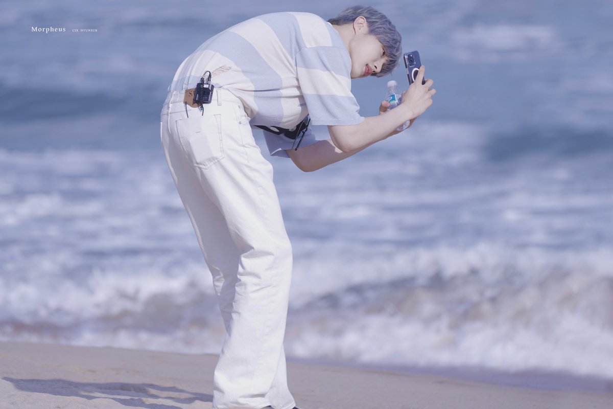 230519 HQ  

나는 누구? 
‘마린보이’ 윤현석 팬. 
#CIX #씨아이엑스 #윤현석 #현석 #HYUNSUK