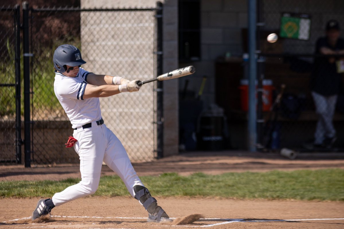 Thanks, Will.

You made a big impact in just one year at Hill.

Good luck at <a href="/CUBoulder/">CU Boulder 🦬</a> 

Stay safe and stay in touch.

#hillpride #hillties #neversever