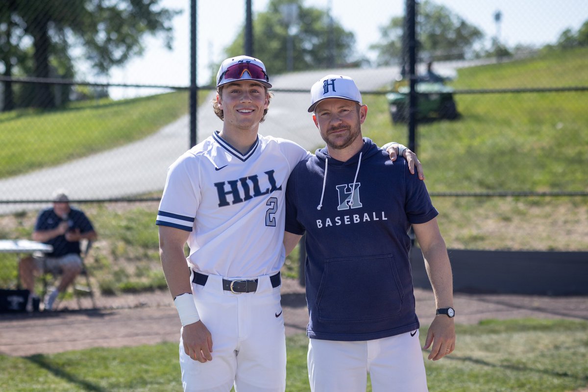 hill_base's tweet photo. Thanks, Will.

You made a big impact in just one year at Hill.

Good luck at @CUBoulder 

Stay safe and stay in touch.

#hillpride #hillties #neversever https://t.co/8BNffCHStF