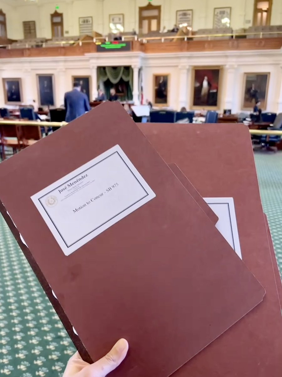 Menendez4Texas's tweet photo. Today we are sending two bills for our Older Adults to the Governor! #SB975 removes burdens for our older adults who want to vote and #SB576 adds protections for our older adults from financial abuse or exploitation!
#txlege #seniors #olderadults https://t.co/KK5nNziDLP