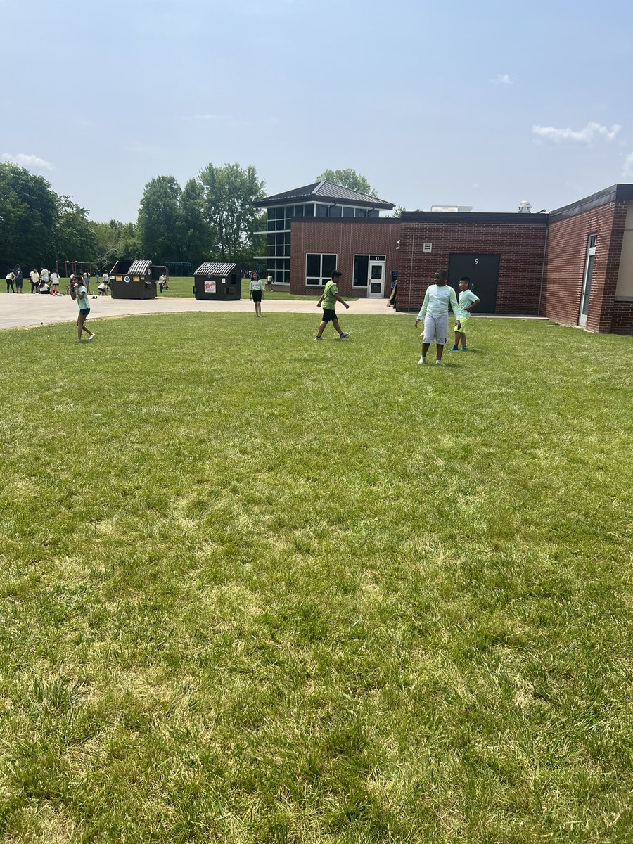 AlvaradoTeach tweet media