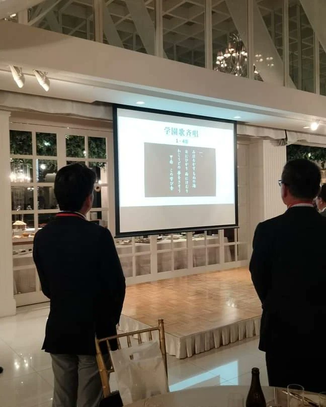 kosonkai's tweet photo. 【神戸甲南会春の総会・懇親会出席ご報告】
甲樽会会長中林です。
神戸甲南会春の総会・懇親会が「北野クラブソラ」で開催されました。

阿部会長はじめ神戸甲南会の皆様や甲南大学中井学長、甲南学園片山副理事長、同窓会、各地甲南会の皆様とご一緒させて頂きました。
詳細
https://t.co/M26NfQ3KVe https://t.co/fUVlkAv0GU