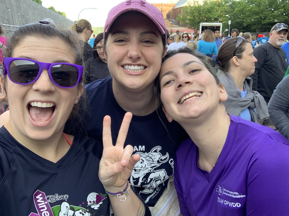 Delayed but got out for the @CDPHP #WorkforceChallenge last night! Waiting on some MRI results for a tweaked knee, but was able to walk the race with friends 😊