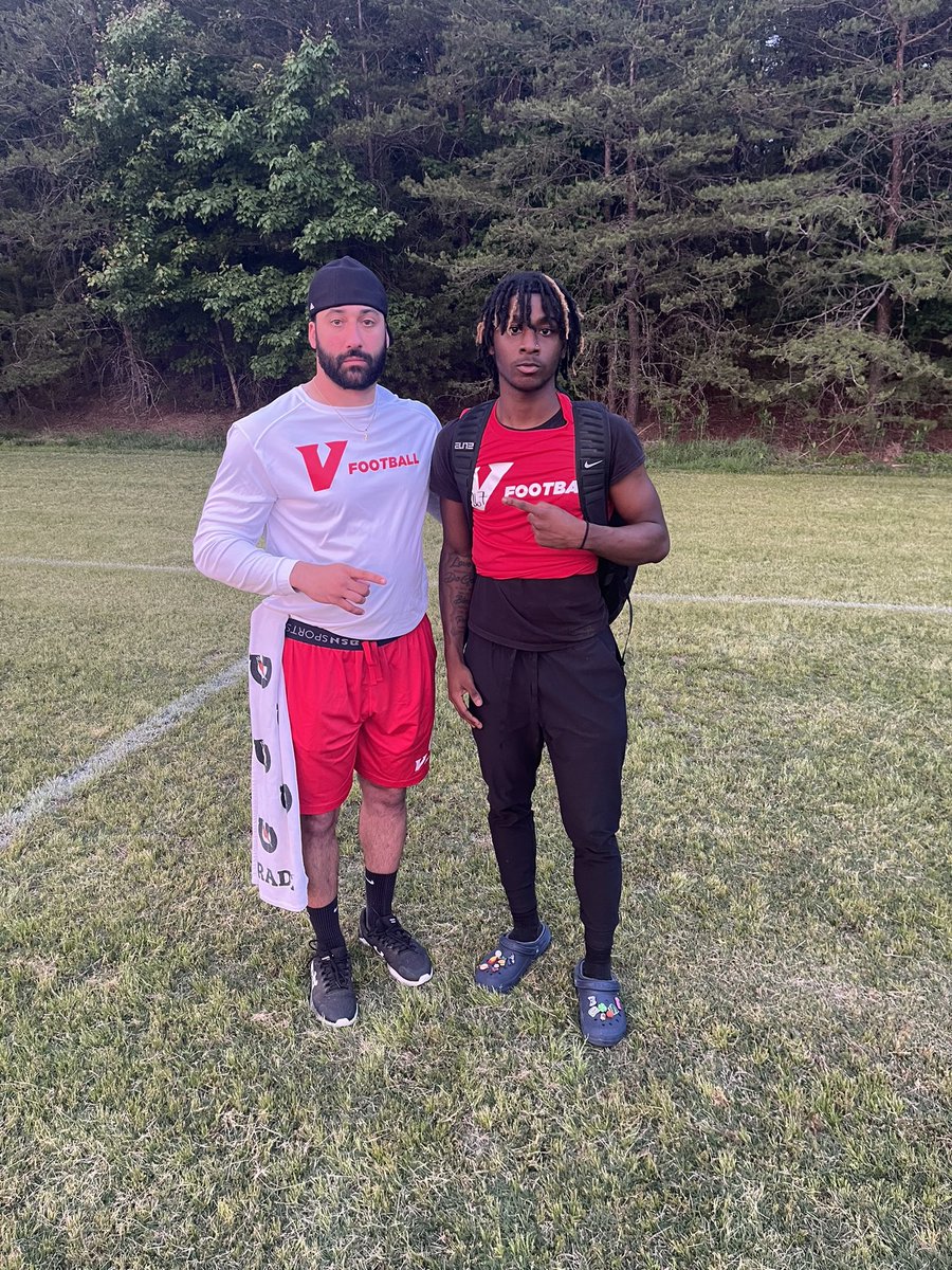 Enjoyed camp! Thanks for making the trip. @CoachWhiteUVA <a href="/JohnRobinette13/">John Robinette</a> @Coach_LopezCavs