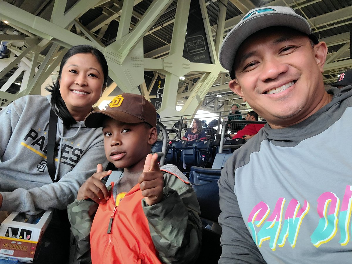 leetstalktech's tweet photo. Let's go!
Padres!
#BringTheGold https://t.co/vDHP2r88sX
