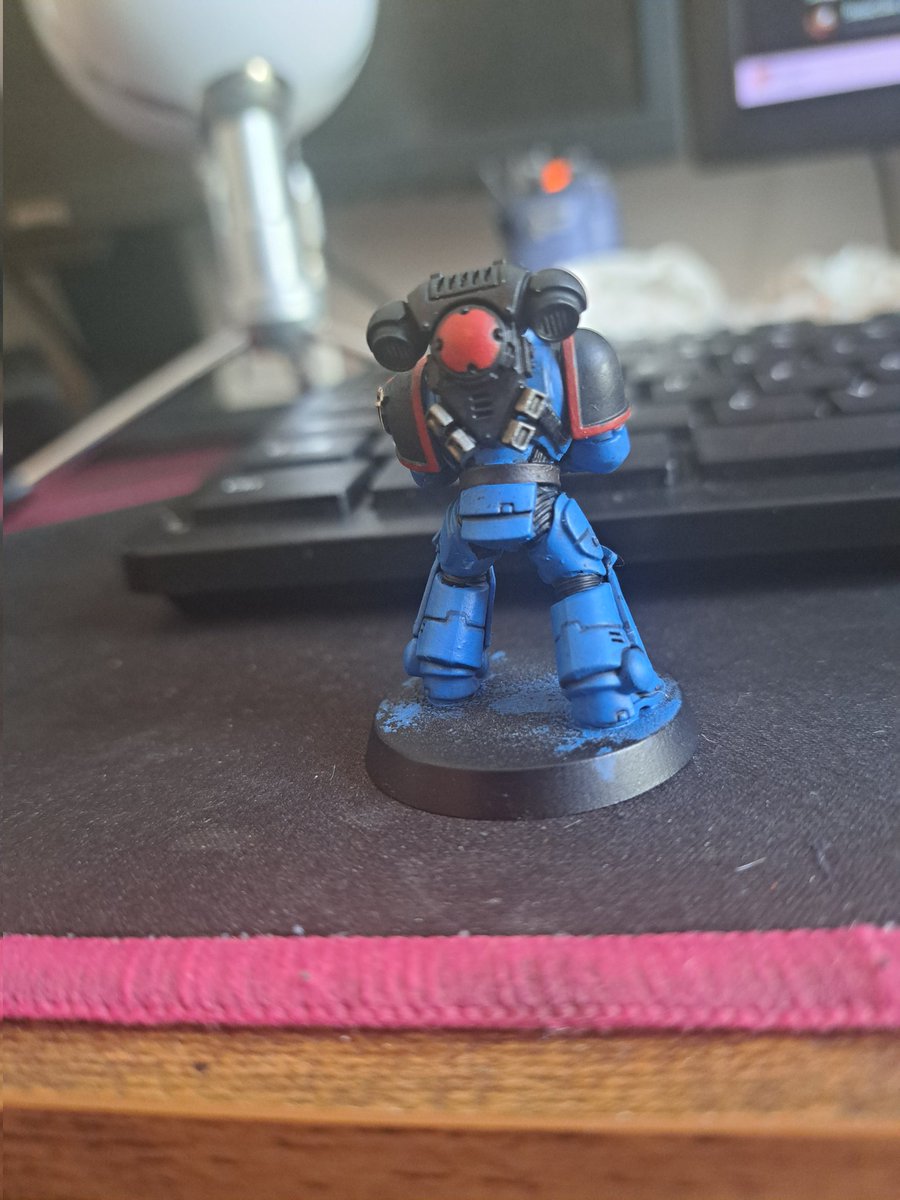 Varvarus123's tweet photo. Quick and dirty Son of Avalon Intercessor I painted. #WarhammerCommunity #warhammer40k https://t.co/s8ajbEyTJG