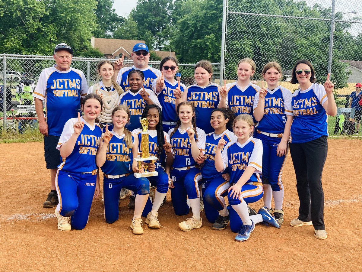 Charlotte Brown tweet media