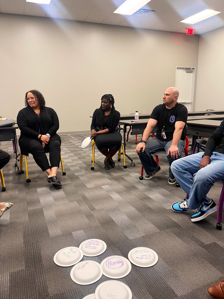 AngelWilson36's tweet photo. We FINALLY found time to circle up and I am so glad that we pivoted and dedicated a solid sixty minutes to practicing what we preach. The transparency was REAL. Mental health matters. Protect Principals. Dr. Fannin closed us out with a sermon. Love my #LC2Crew! @JordanCBenson https://t.co/TJygQkgGCS