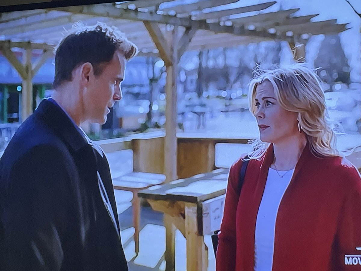 minakrish_'s tweet photo. Them!❤️🔥💙 @CameronMathison @Ali_Sweeney #HannahSwensen https://t.co/5Ay35FlWWN