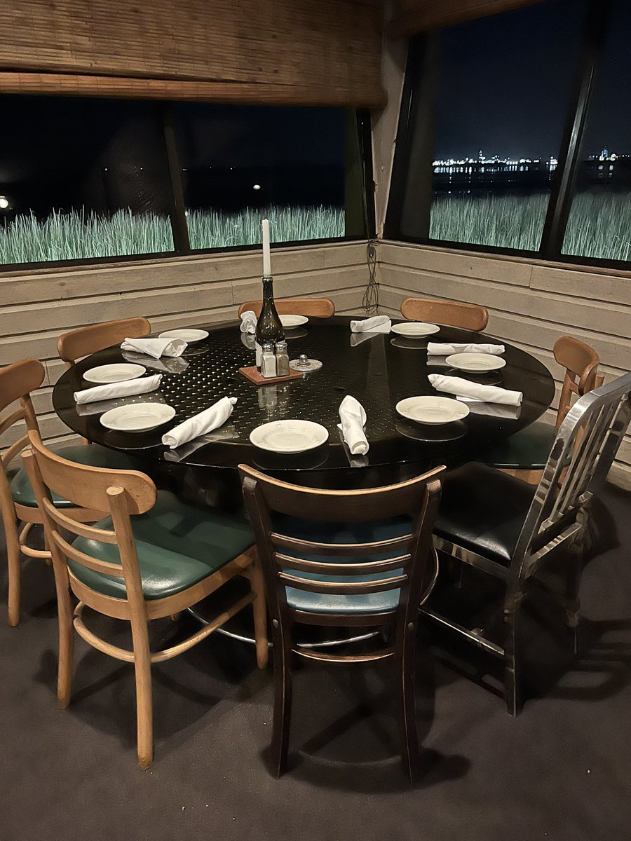 salpiconcontodo's tweet image. This place tho… 🍽️❤️ #mobilevibes