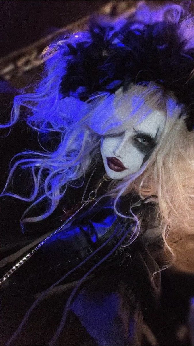 #dazzlingbadiT #dazzlingbad