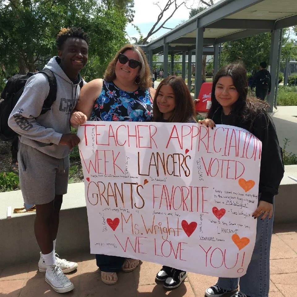 GYawright's tweet photo. @Irishtata felt the love during teacher appreciation week! Thanks to the Grant students and Administrators! @MsMcMurrin https://t.co/adJ0muCljd