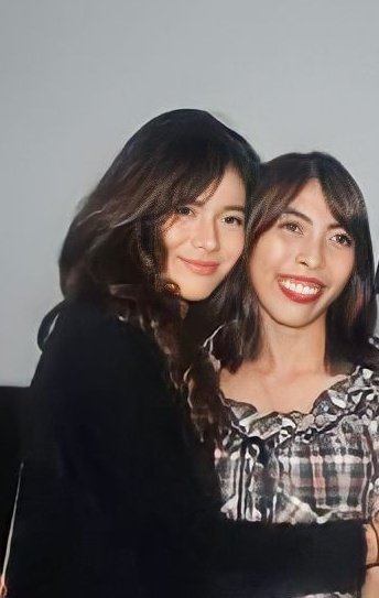 arim18_'s tweet photo. Happy birthday to my ultimate fav artist! 🎂🎉❤️ Your talent and dedication to your craft have touched the lives of so many people, and I am honored to be among your fans. May this year be filled with love,laughter, and all the success and fulfillment you deserve.
#HappyDEVONDay https://t.co/TK0MQNrTTv