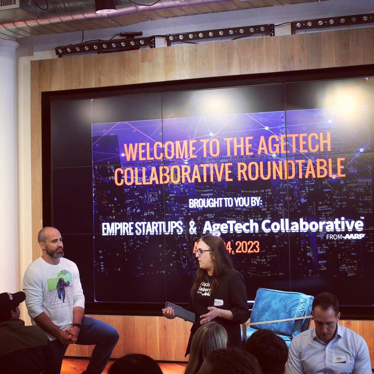 AgeTechCollab's tweet image. #FlashbackFriday to the @EmpireStartups &amp;amp; @AgeTechCollab Roundtable Event at #NYFinTechWeek! Top innovators discussed technology&apos;s impact on financial wellness as we age. Opening remarks by Alan Patricof, Co-Founder of Primetime Partners, kicked off an engaging discussion…