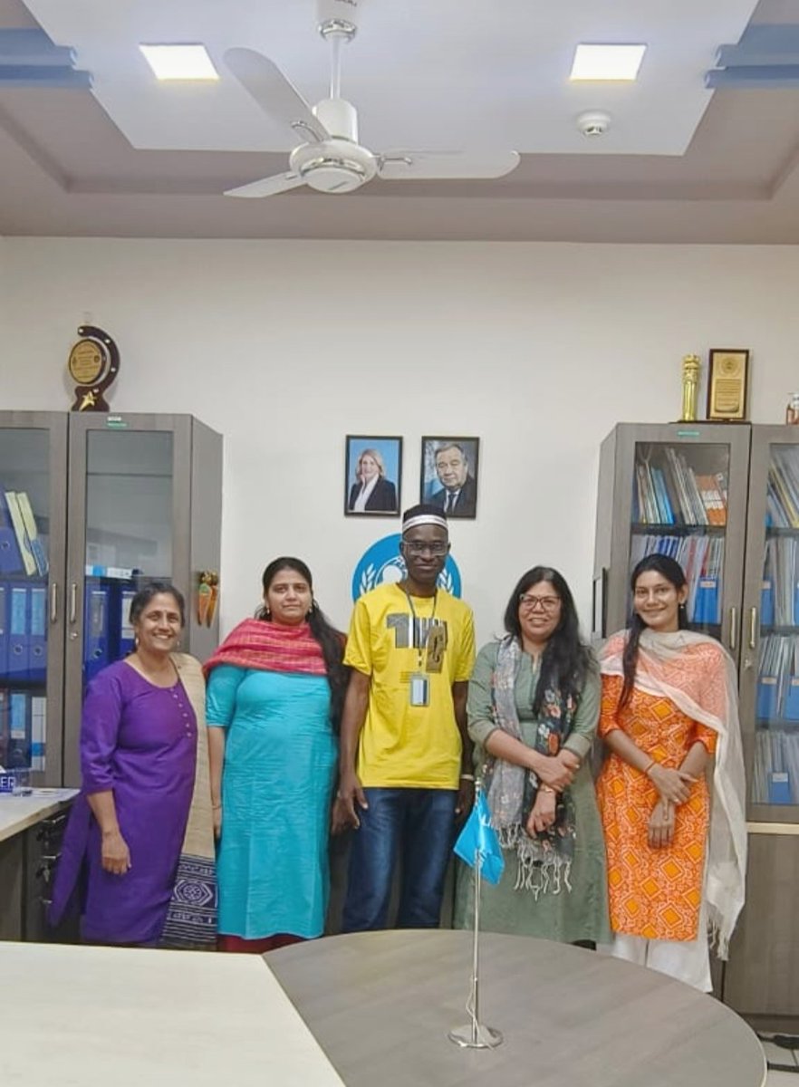 jobzachariah's tweet photo. Mamadee Fofana, who supported #UNICEF Chhattisgarh last 3 months, will leave India today.

Mamadee is with UNICEF Liberia for last 8 years. He is a diehard @FCBarcelona fan.

@UNICEFIndia @UNICEF_Liberia https://t.co/ZKeNKi5qYD
