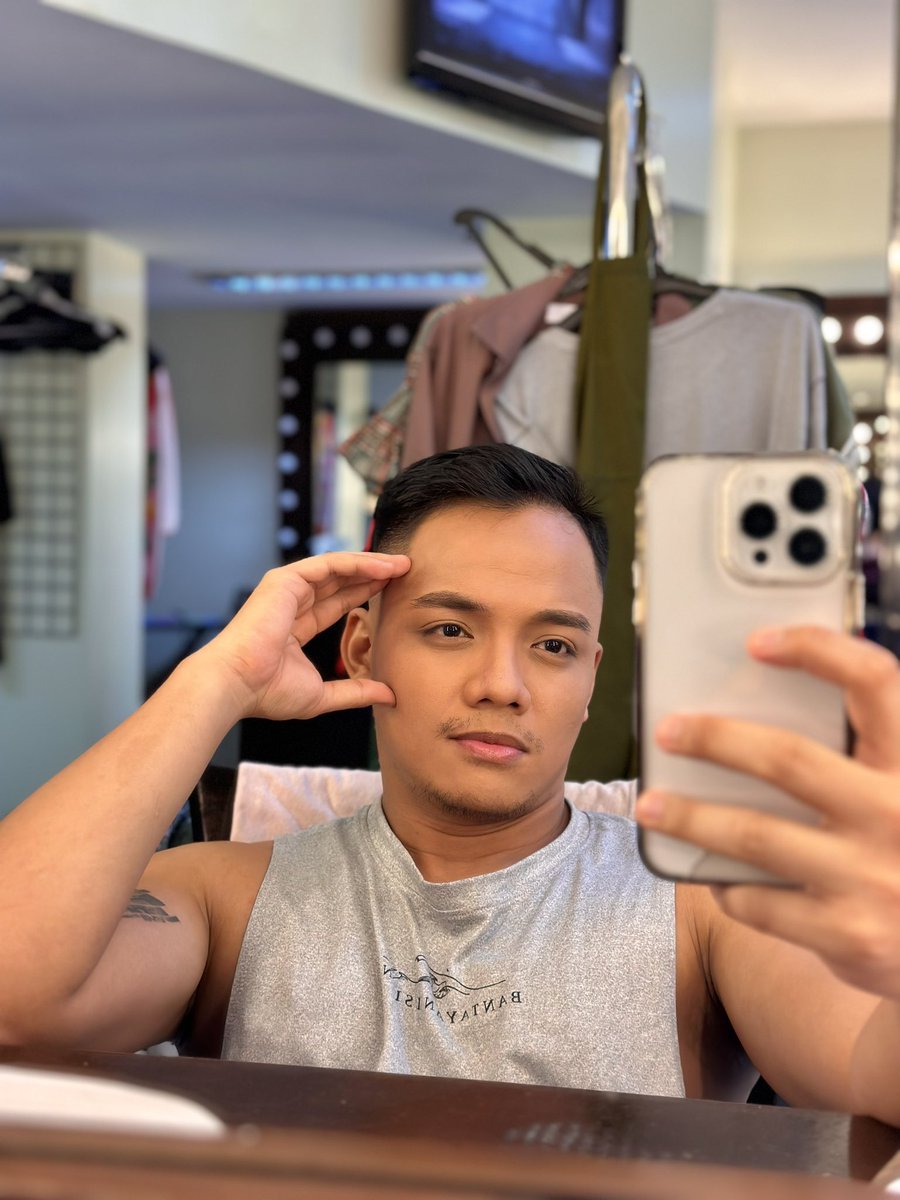 rofejeph_'s tweet photo. 2 shows today. Let’s goooo! 💪🏽🤘🏽 https://t.co/HSeSVTF5jp