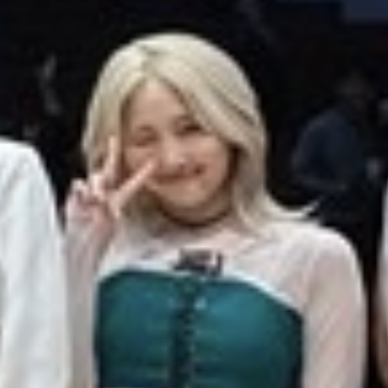 shanapics's tweet photo. 230519 naver update

💌 extremely pixelated picture but that’s ok because its nonaka shana

#Lapillus #라필루스 #Shana #샤나 https://t.co/ezQWQcBqo4