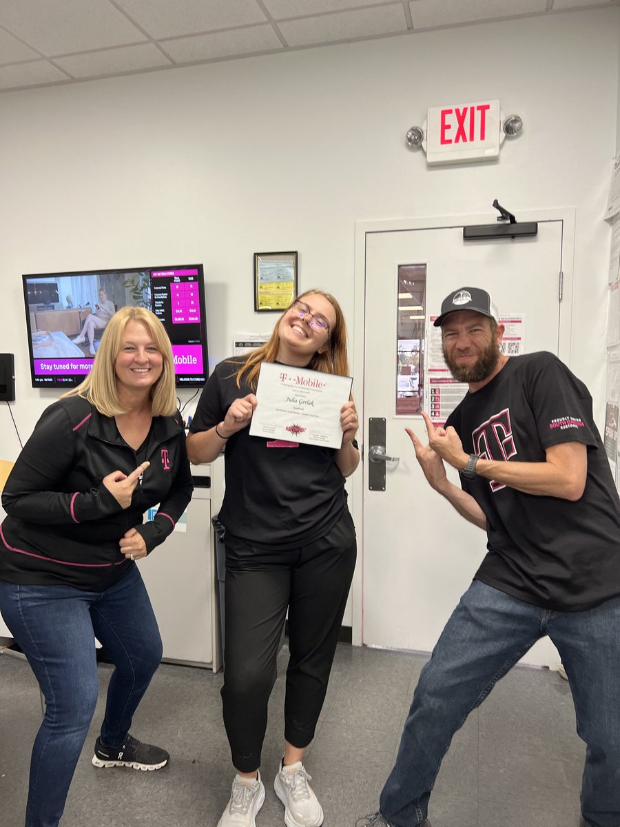 Congratulations Julia on #1 in your first month @sayebrook! ⁦<a href="/MrDennisJones/">Dennis Jones</a>⁩ ⁦<a href="/PeterLainey/">Peter Lainey</a>⁩ ⁦<a href="/ChappyCLT/">Matt Chappell</a>⁩