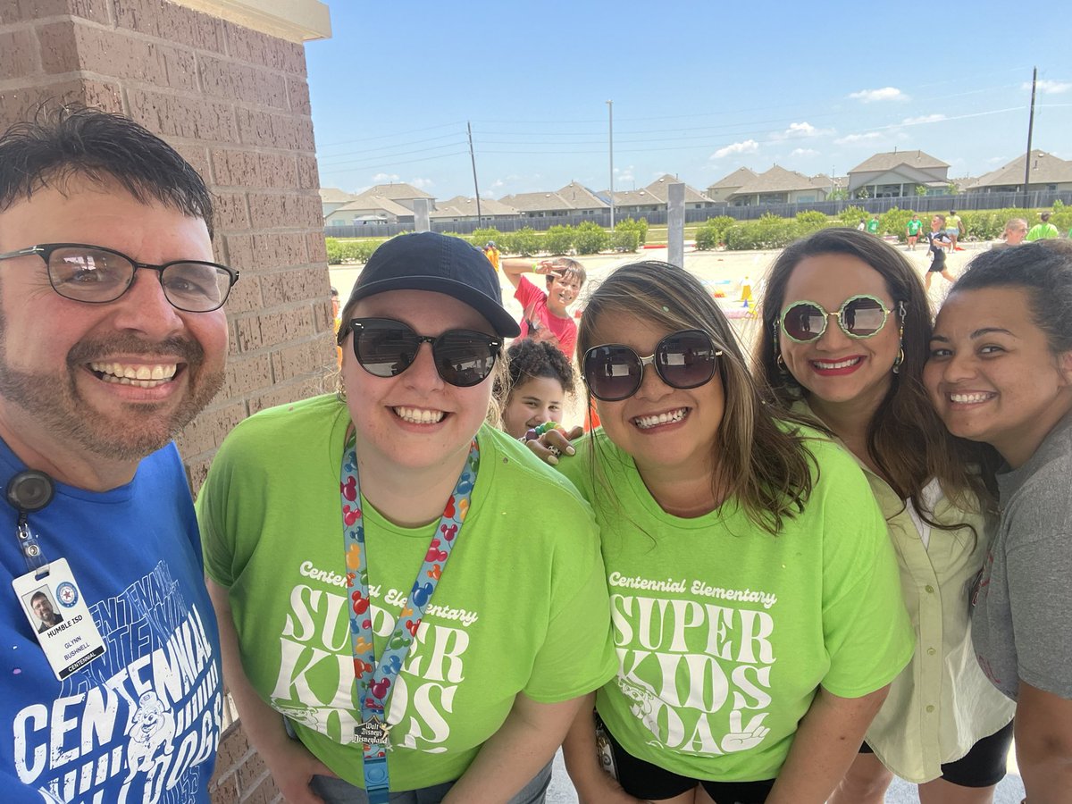 Super Kids Day is super fun for all! Thank you CE PTO for making this day possible! <a href="/HumbleISD_CE/">Centennial Elementary</a>