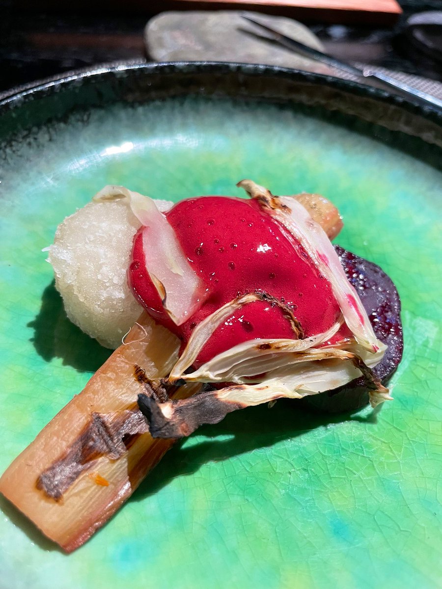 itmeJP on Twitter "rhubarb, beet, fennel, and rice cake"