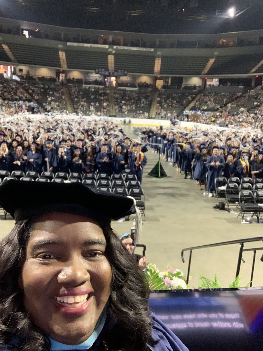 dravisproctor's tweet photo. So proud of our graduates and our Harper team members who worked diligently for us to have a fabulous celebration of our students’ achievements! Congratulations Class of 2023!!! https://t.co/aoZmzhYa0i