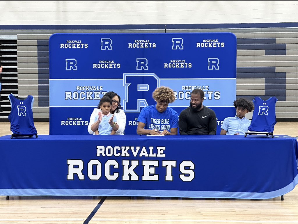 Lewis LaGrant tweet media