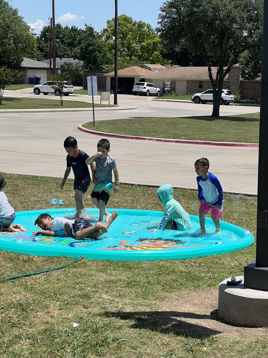 Blanton Elementary tweet media