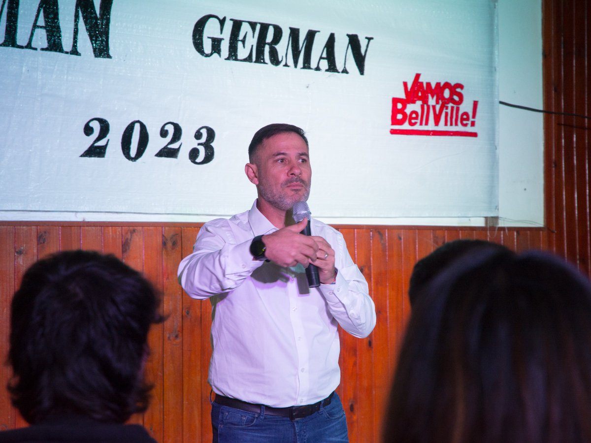 GermanSpilmanOK's tweet photo. 🗣Jornada de conversatorio, con  participación de vecinos de distintos sectores de la Ciudad.
🔹️En esta ocasión,  profundizamos nuestras propuestas y escuchamos las inquietudes de los participantes.

❕️❕️❕️❗️❗️❗️
#VamosBellVille #AllaVamos #TransformandoElPresente https://t.co/zOZTBNQwi0