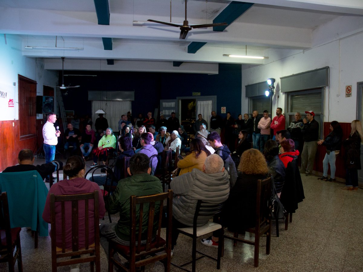 GermanSpilmanOK's tweet photo. 🗣Jornada de conversatorio, con  participación de vecinos de distintos sectores de la Ciudad.
🔹️En esta ocasión,  profundizamos nuestras propuestas y escuchamos las inquietudes de los participantes.

❕️❕️❕️❗️❗️❗️
#VamosBellVille #AllaVamos #TransformandoElPresente https://t.co/zOZTBNQwi0