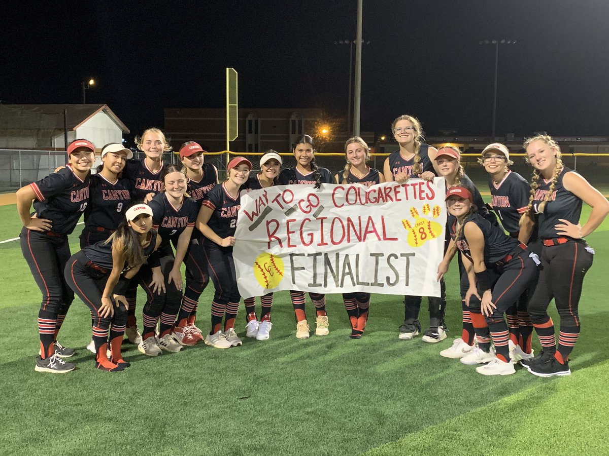 Nbcanyonsoftba1's tweet photo. Cougarettes with the win over Flour Bluff 8-1 . Moving on to Round 5 next week 💪🏻🔥 https://t.co/X2EU2w4qrI