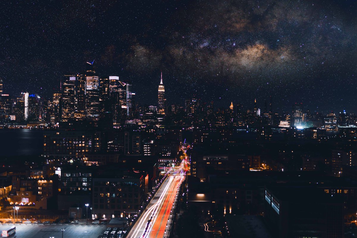 I really wish you could see the stars above NYC. Just have some fun with photoshops. 

#NYC #milkyway #funwithphotoshop #lighttrails