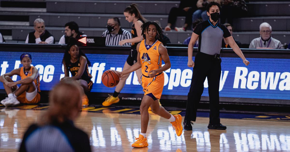 HDHSports's tweet image. Former Dutchtown guard Paige Lyons commits to Wagner bit.ly/3BIyDCN