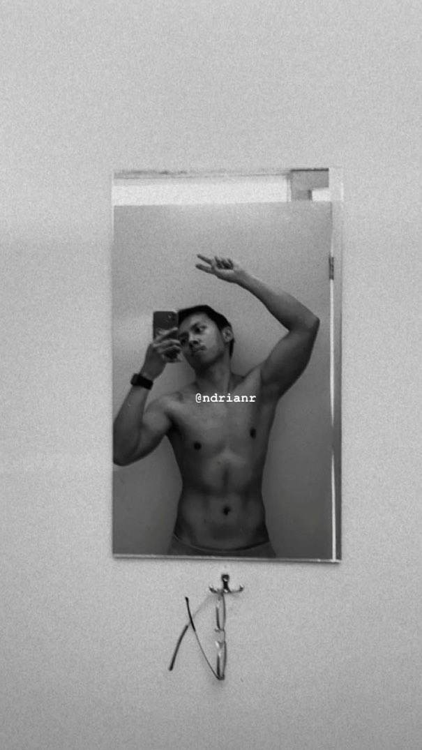 _andrianr_'s tweet photo. Emang paling enak gym pagi-pagi ✨ https://t.co/0B7gc5rJ5j