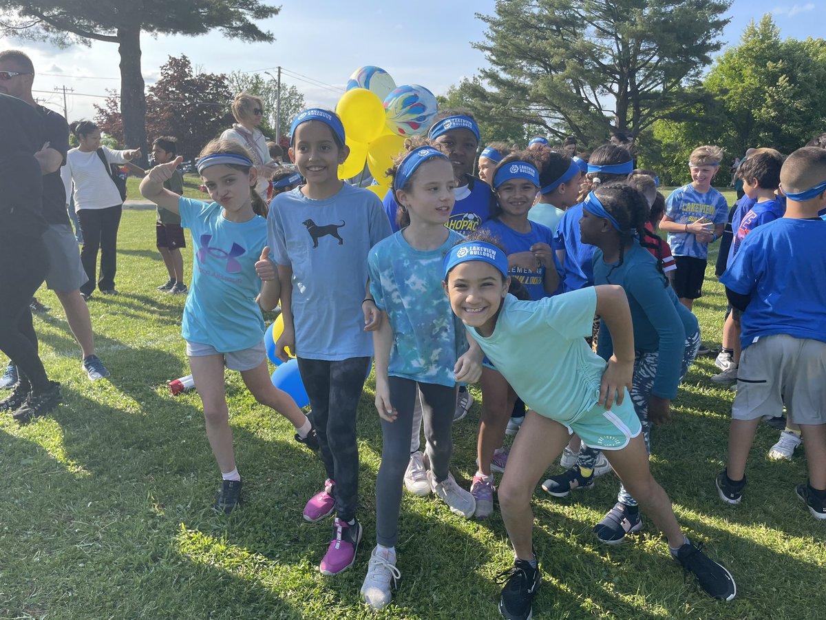 BlessingMahopac's tweet image. Spartan Race! Thank you to our amazing @LakeviewPto for hosting this awesome event and for all of our families that donated the events! Our students had the best afternoon!     🏃👟☀️#proudap @bulldogslv @MahopacSchools