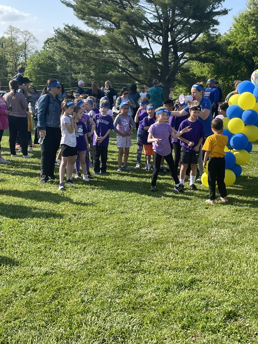 BlessingMahopac's tweet image. Spartan Race! Thank you to our amazing @LakeviewPto for hosting this awesome event and for all of our families that donated the events! Our students had the best afternoon!     🏃👟☀️#proudap @bulldogslv @MahopacSchools