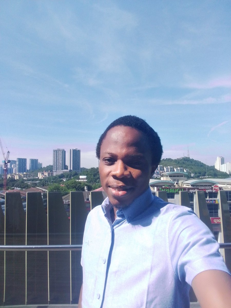 bidec6's tweet photo. Ọmọ Ogun ni mi. Àwa ọmọ ogun ki ṣe ólẹ. https://t.co/wxyuZSmfxP