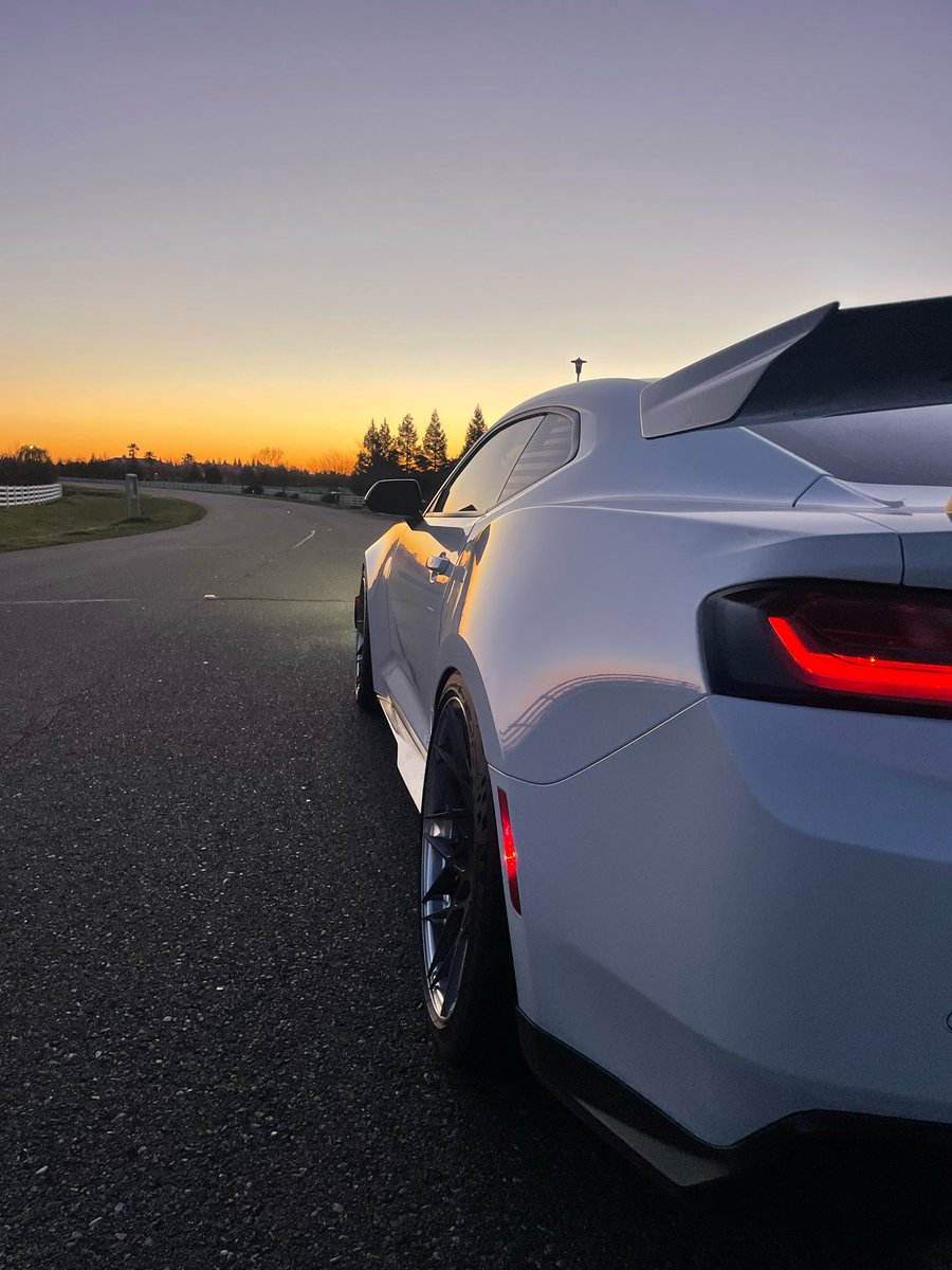 theloco916's tweet image. Had to bring out the pincheZLE
#zl1 #1LE