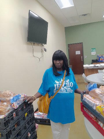 jerichoroad2951's tweet photo. Most times, all it takes is people that care. Thank you Ga. Peach State Program for inviting #JRAM to participate in this event for the children and the community. 

#jerichoroadcommunitycenter #love #children #food #supplies #thankyou #help #people #women #kids #happy #kindness https://t.co/E4NMlUzBl4