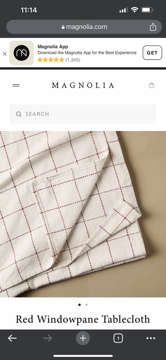 Qdarkchocolate's tweet photo. Hey Chuck! I didn’t know they made magnolia tablecloths as suits @NBAonTNT @SHAQ @TurnerSportsEJ @TheJetOnTNT https://t.co/qcW7TtfR6U