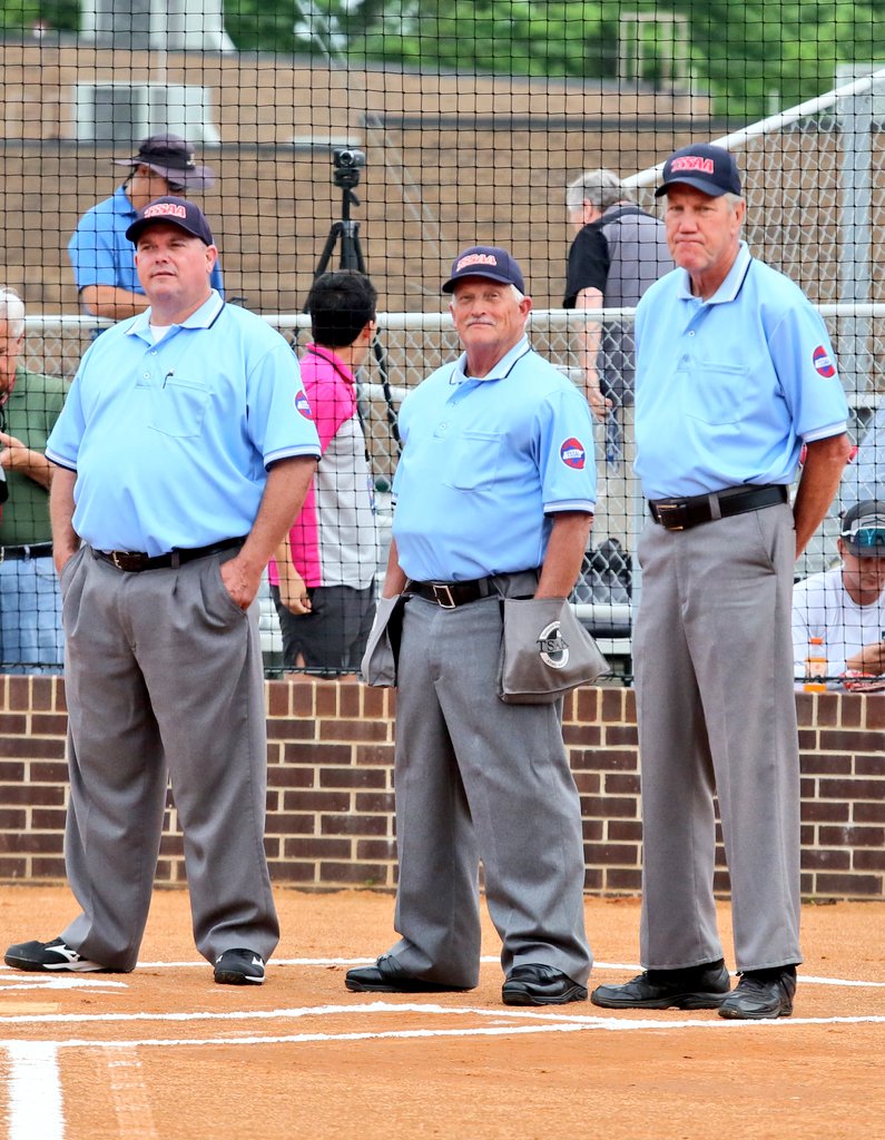 pageplaybook's tweet photo. Let's all congratulate John Taylor as he said tonight's game is probably his last as a TSSAA softball umpire. One of the good ones. Job well done Mr. Taylor. https://t.co/GWlpvqXLFO