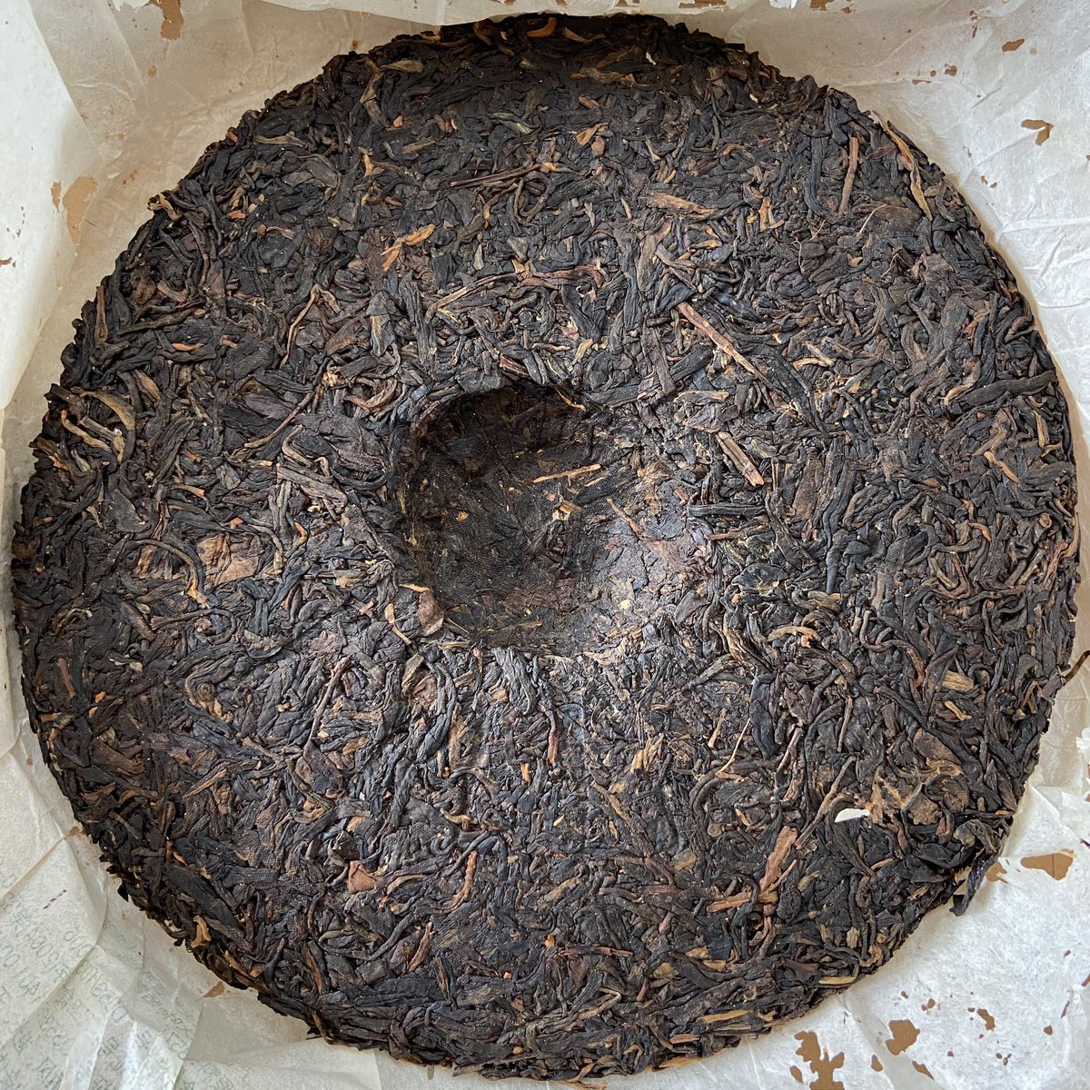 kingteamall's tweet photo. Refreshing sweetness is impressive especially lightly steeped.
Aged to mellowness and minor astringency.
.
#puerhtea
#shengpuerh
#kingteamall
#tea #teatime #tealife #teaaddicts #teaholics #teaaddiction https://t.co/3lfaLJ0gxs